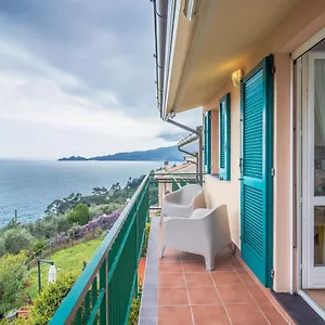 https://casa-camilla-zoagli.hotelitalianriviera.com